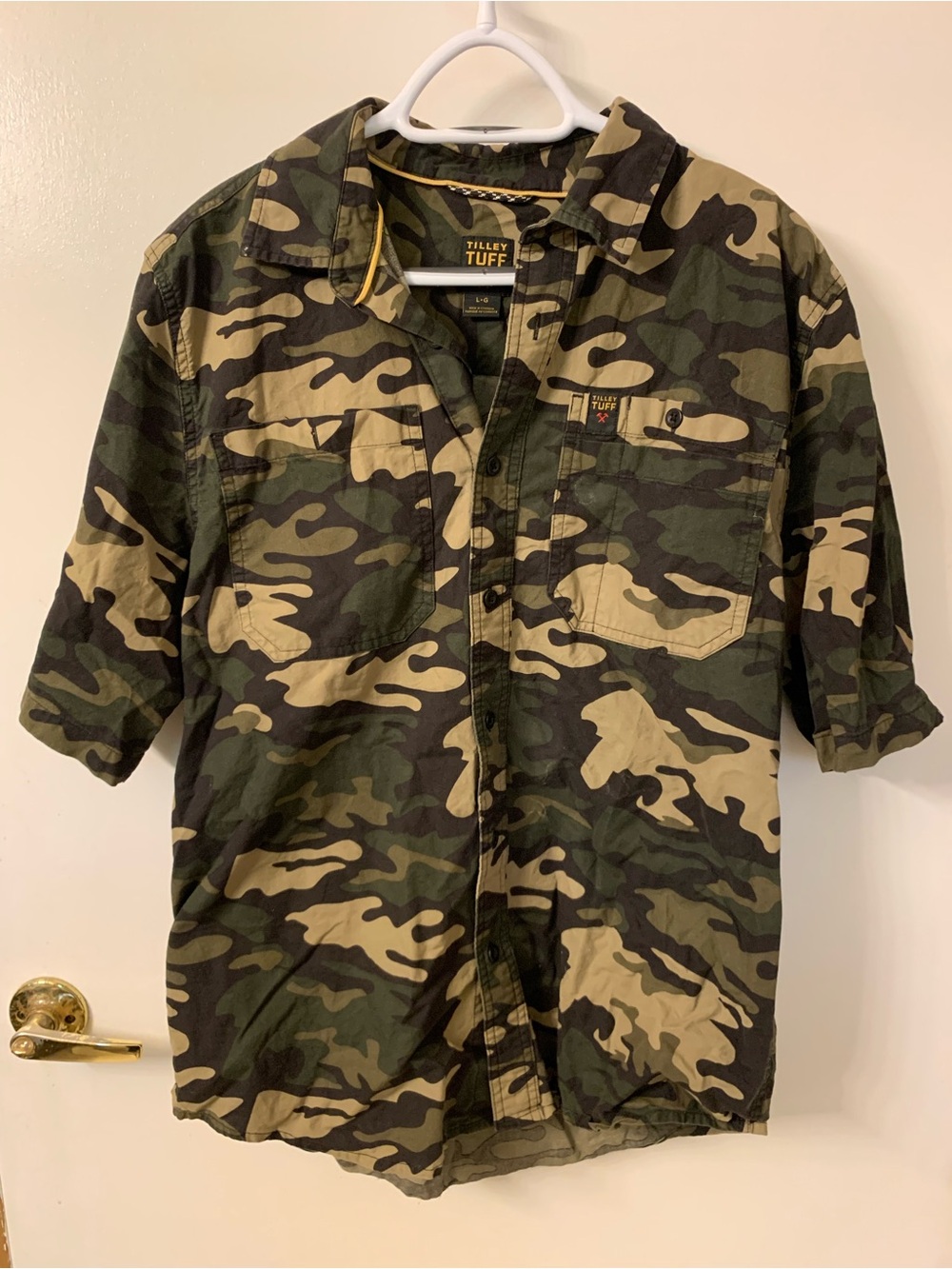 Men's Camouflage Short-Sleeve Button-Down Shirt - Green/Tan